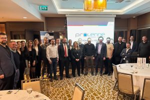 procenne-ve-cyberarts-iftar-yemeginde-musterileri-ile-bir-araya-geldi