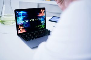 dell-hack-49-milyon-musterinin-kisisel-bilgilerinin-ihlal-edildigi-iddiasi